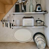 location-vacances-la-Barillère. Ustensiles cuisine.